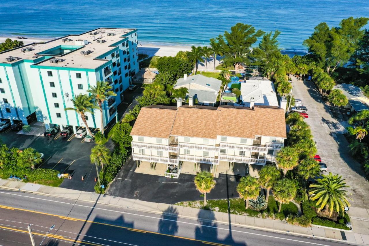 100 Steps To Beautiful Indian Rocks Beach, Oceanside, 2 Bedroom Updated Condo Clearwater Beach Exterior foto